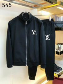 Picture of LV SweatSuits _SKULVM-5XLkdtn14329399